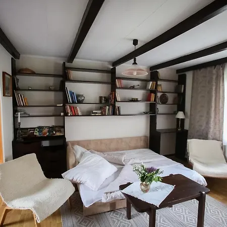 Apartment Hellenyi *