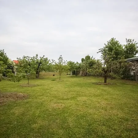 Hellenyi هاركاني